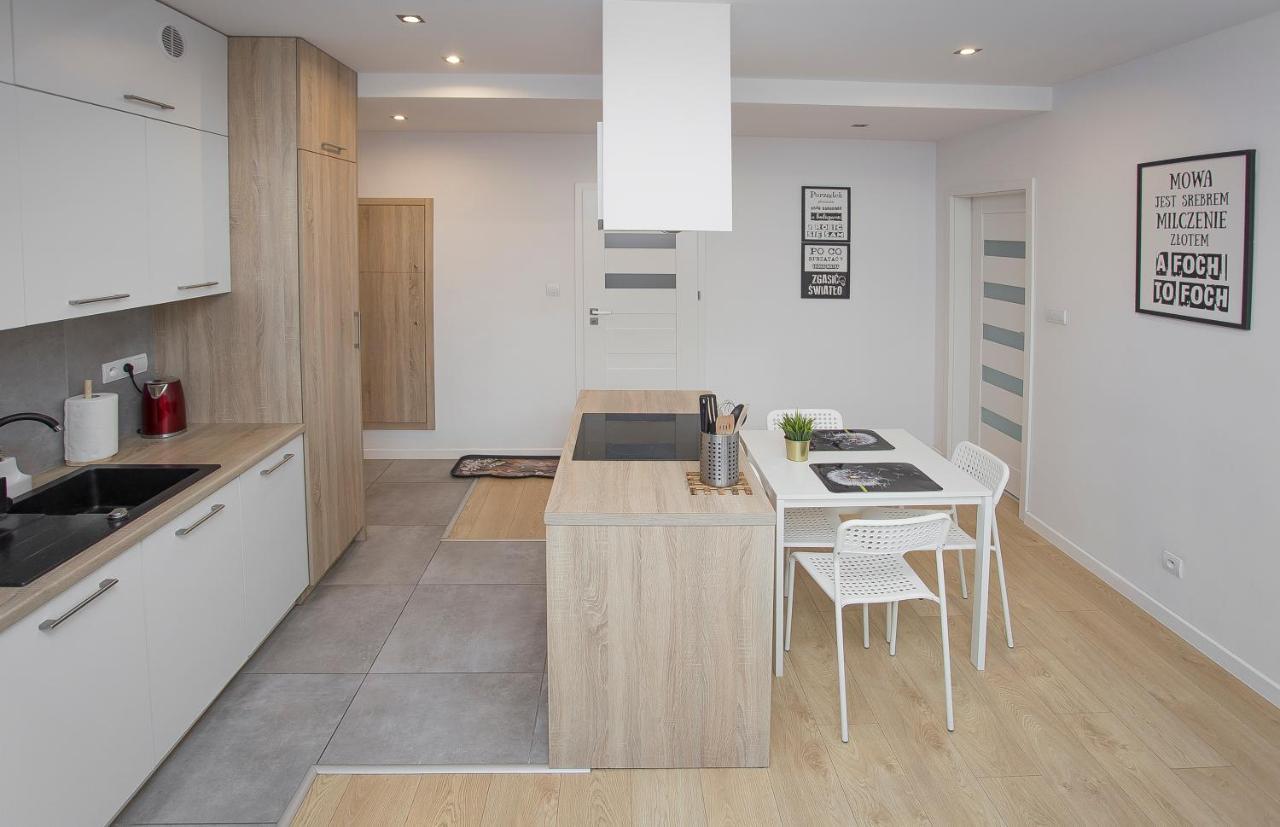 ביאליסטוק Urban Jungle Apartment In The City Center מראה חיצוני תמונה