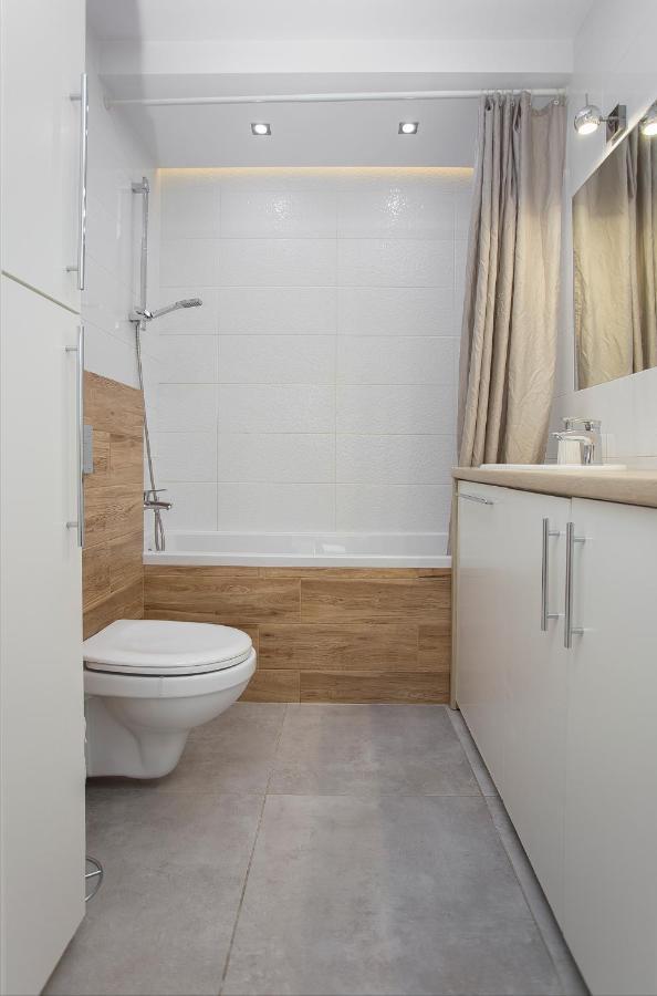 ביאליסטוק Urban Jungle Apartment In The City Center מראה חיצוני תמונה
